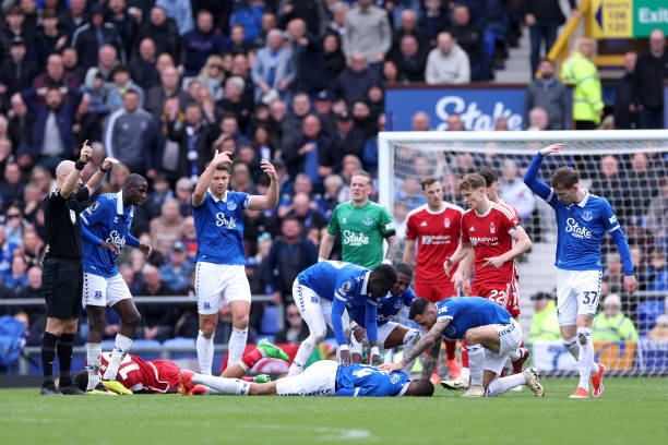 的舞台上 的舞台上